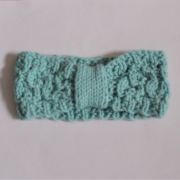 Handmade Women’s Chunky Knit Teal Headband and Scrunchie Set - Picture 2 of 7